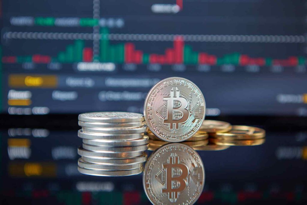 How FinTech Startups Are Challenging Big Banks